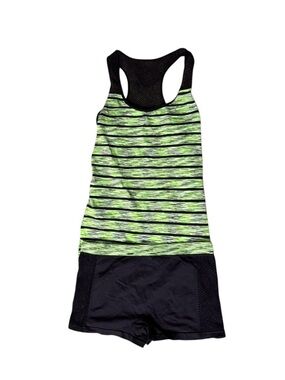 Sporty Summer Athletic Set Youth sz L / women’s sz XS